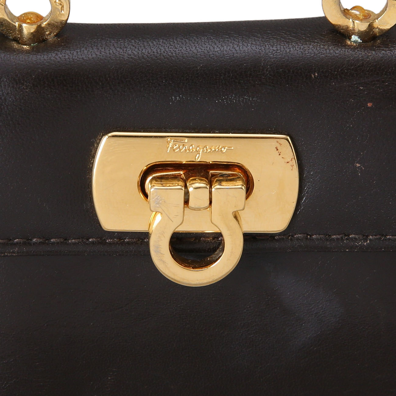 FERRAGAMO(USED)페레가모 간치니 락 미니 켈리백