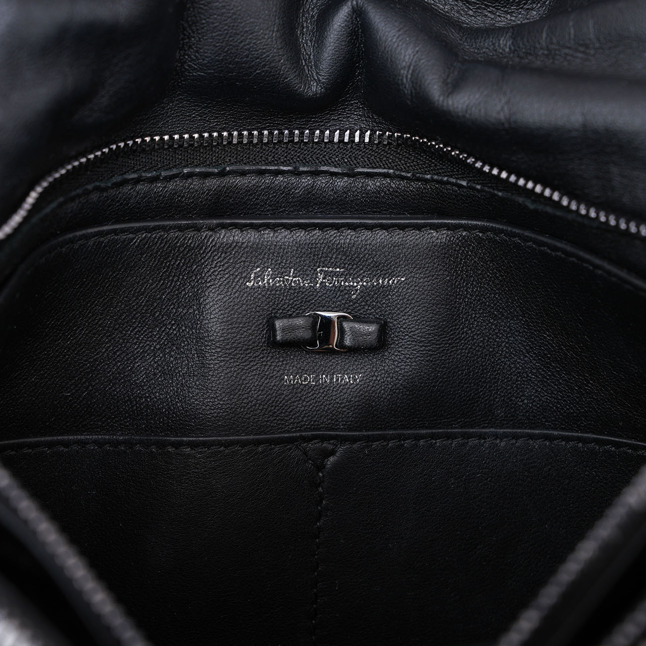 FERRAGAMO(USED)페레가모 바라리본 체인 숄더백