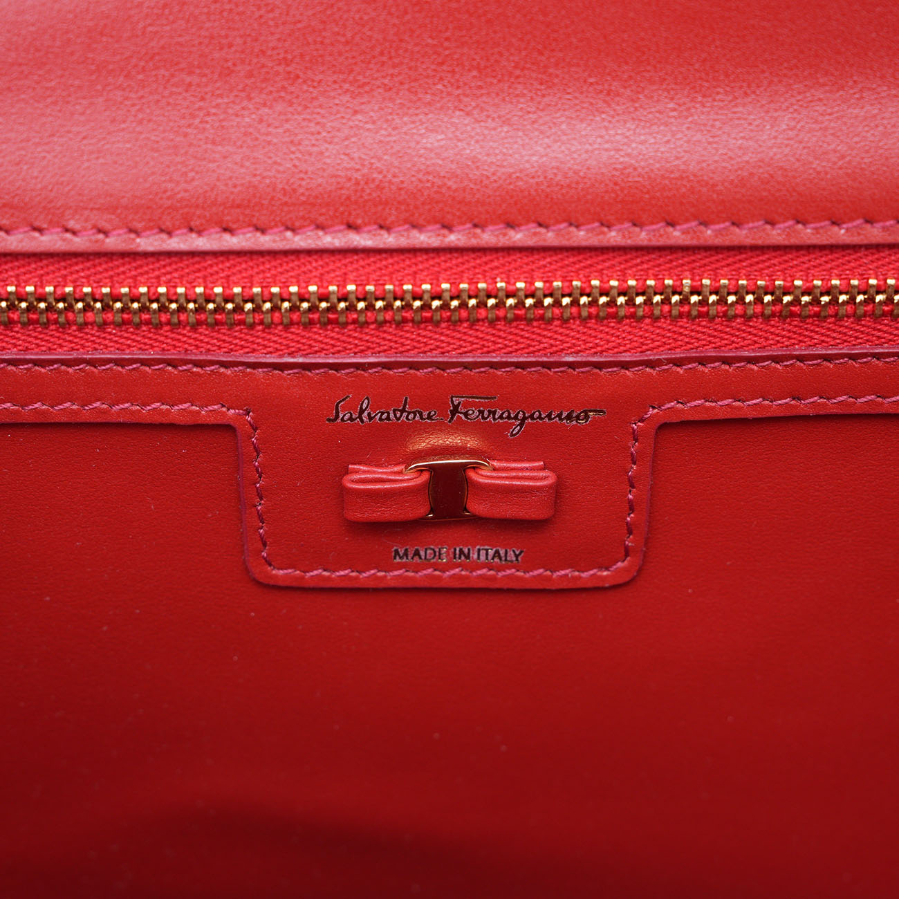 SALVATORE FERRAGAMO(USED)페레가모 바라리본 체인 숄더백