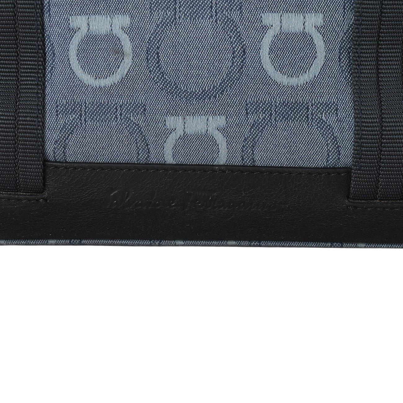 FERRAGAMO(USED) 페레가모 간치니 버킷백