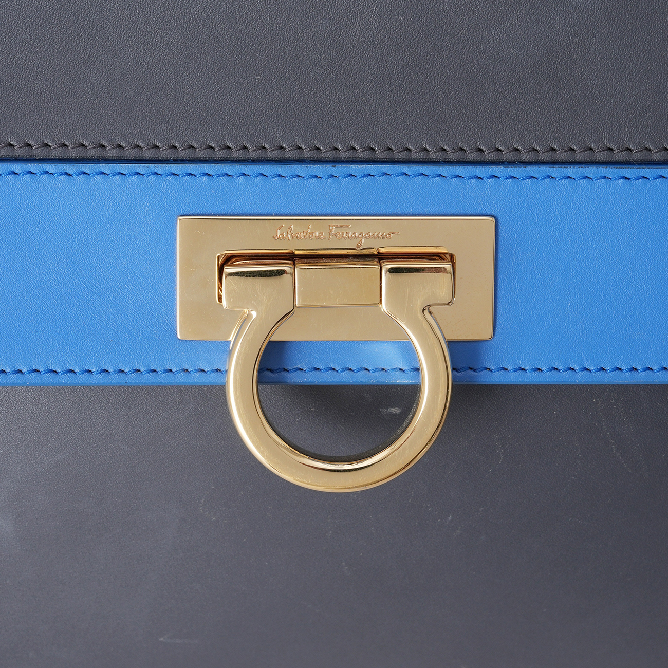 FERRAGAMO(USED)페레가모 간치니 토트백