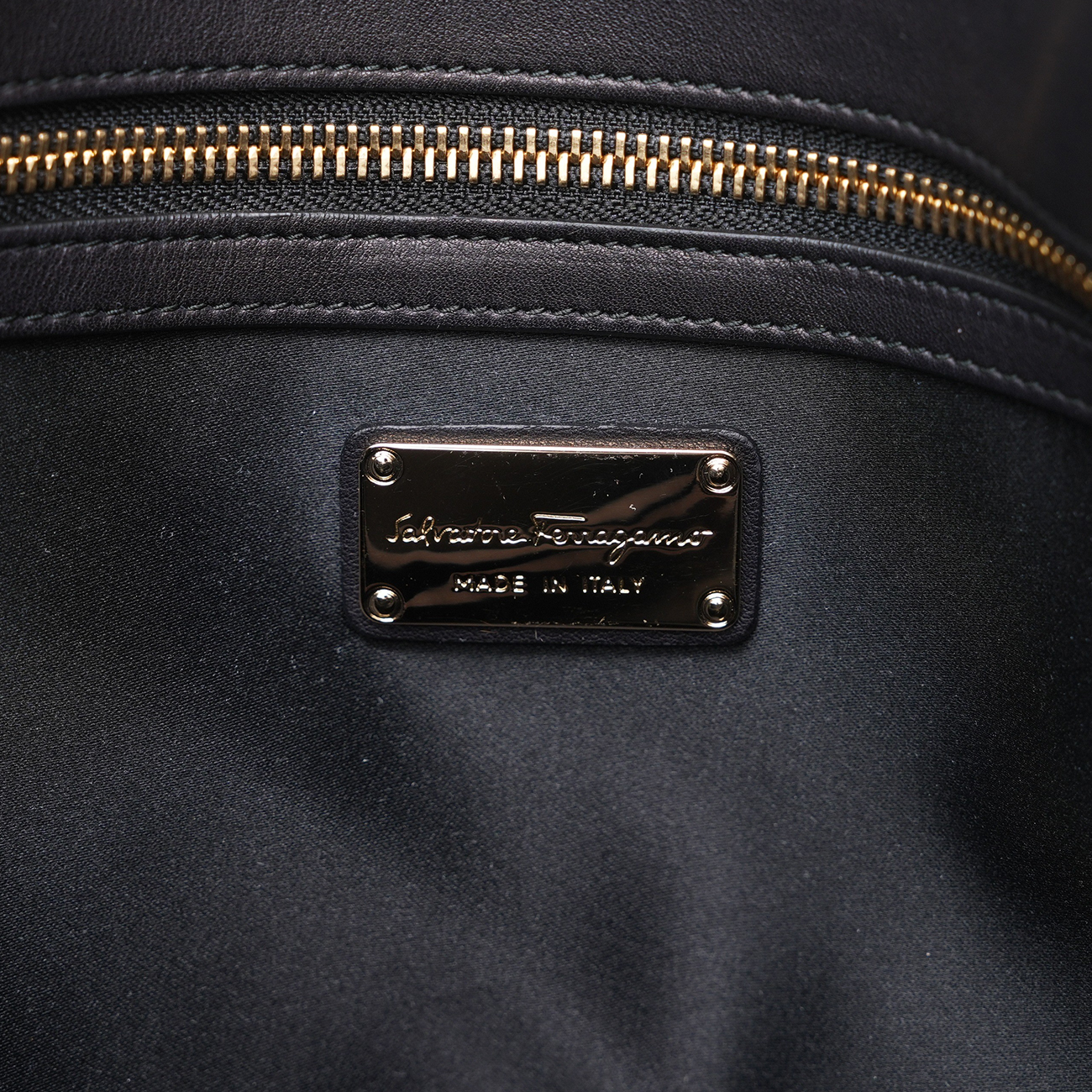 FERRAGAMO(USED)페레가모 간치니 토트백