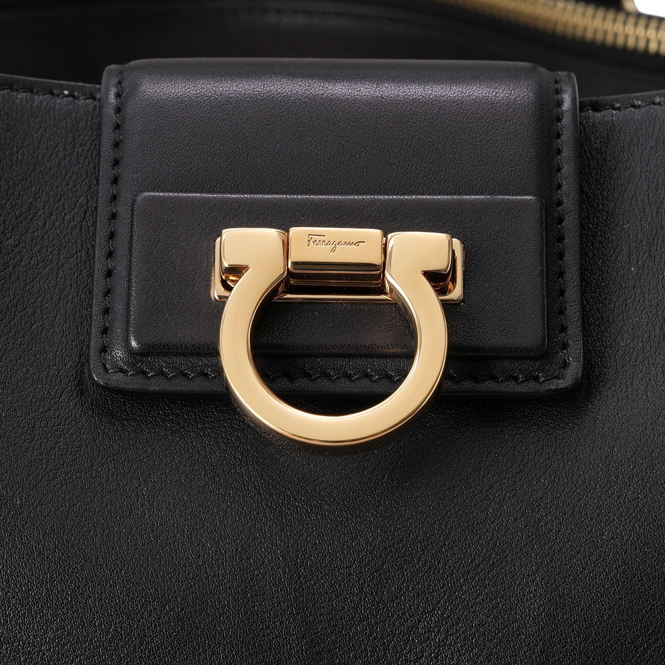 FERRAGAMO(USED)페레가모 간치니 토트백