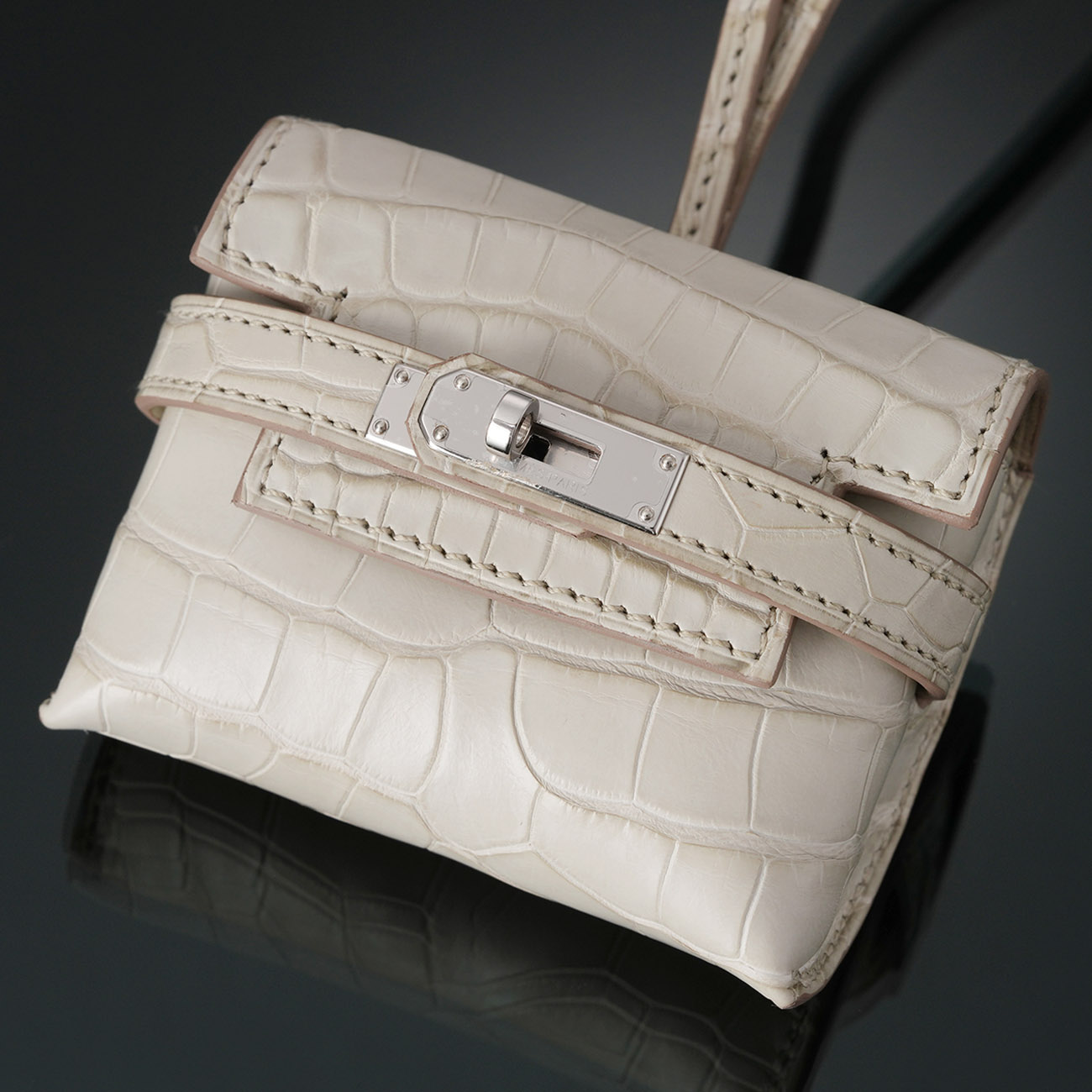 HERMES(USED)에르메스 켈리 페스티벌 백 참 와니 (새상품) NEW PRODUCT