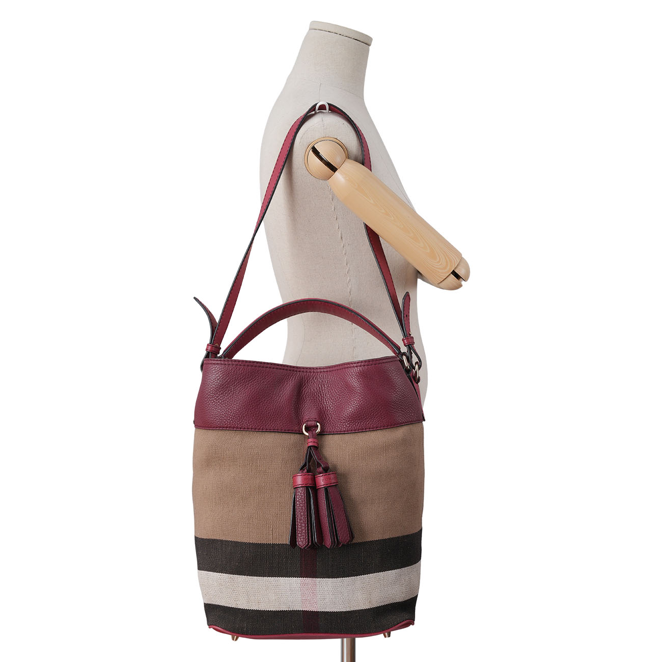 BURBERRY(USED)버버리 테슬 수신나 호보백