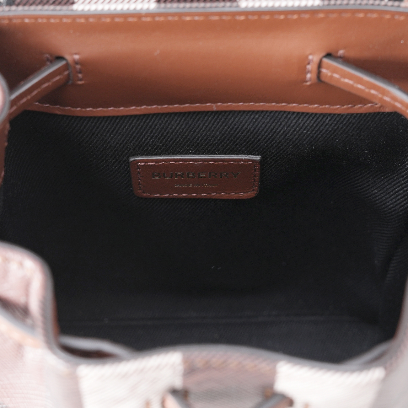 BURBERRY(USED)버버리 8068102 채크 마이크로 백팩