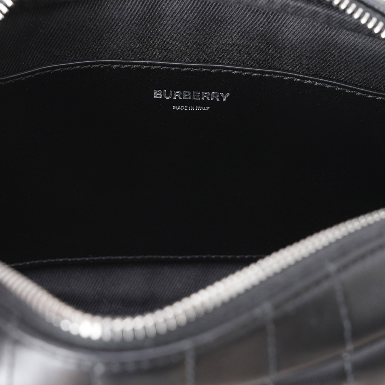 BURBERRY(USED)버버리 TB 롤라 카메라백
