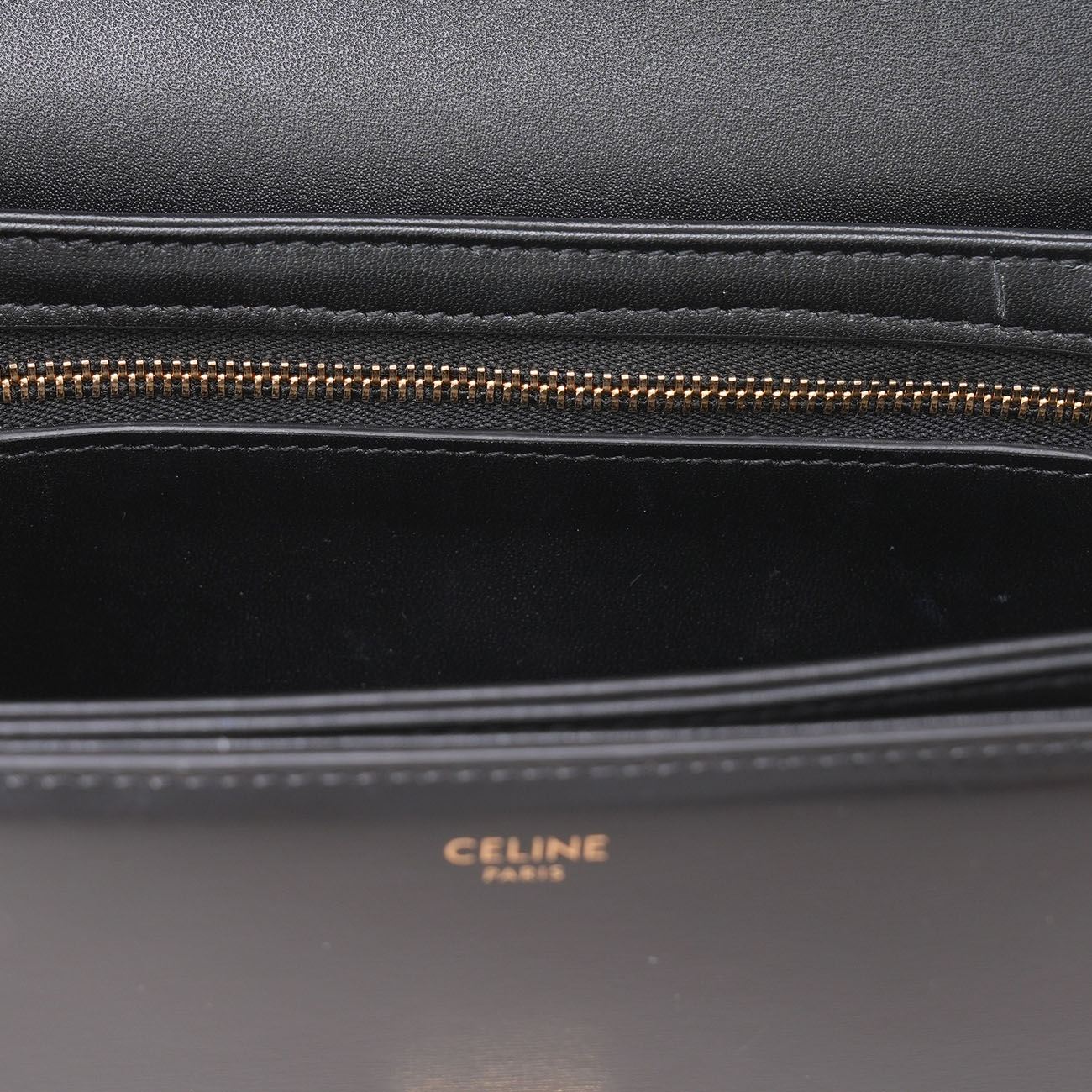 CELINE(USED)셀린느 레더 트리옹프 틴 숄더백