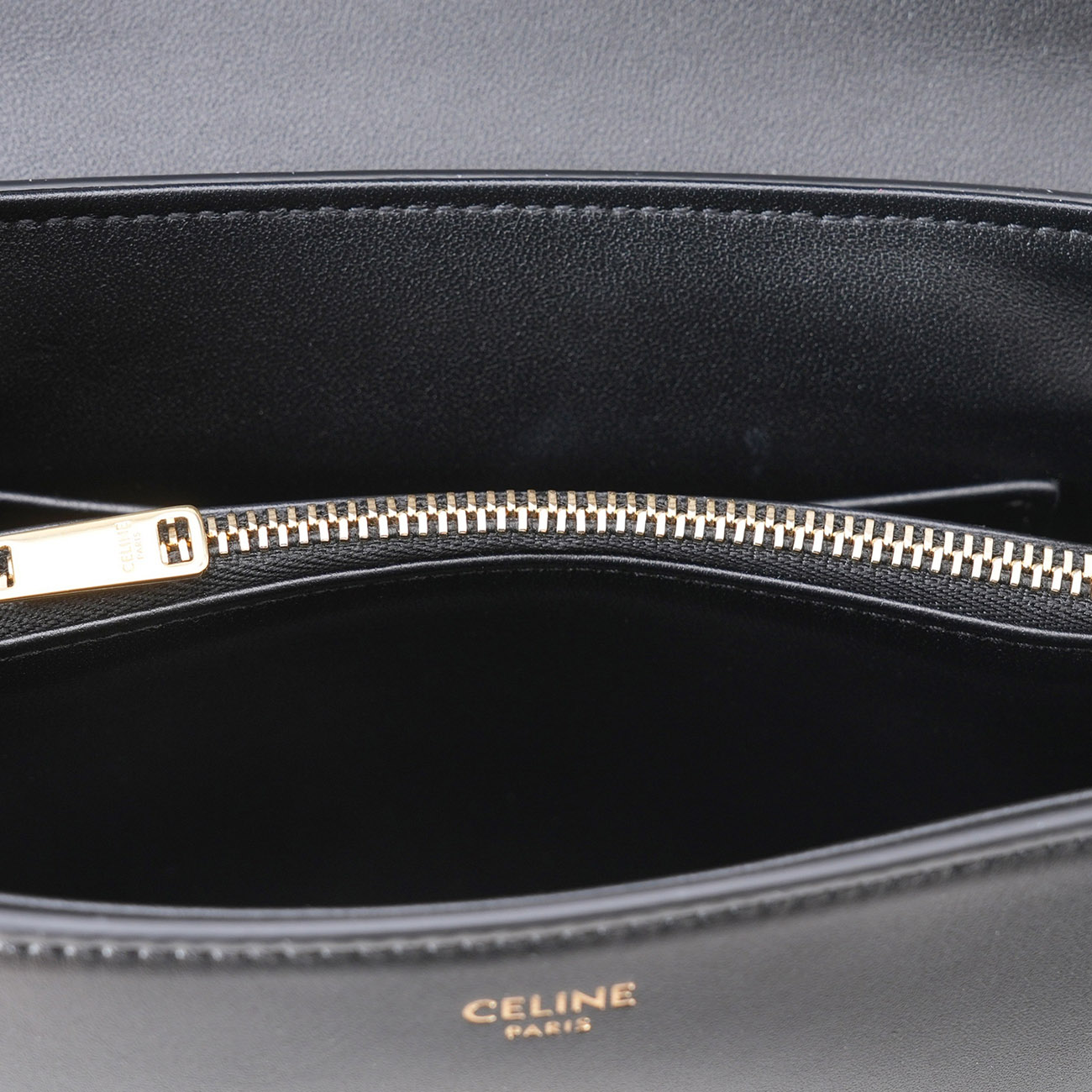 CELINE(USED)셀린느 트리옹프 새틴 틴 니노백