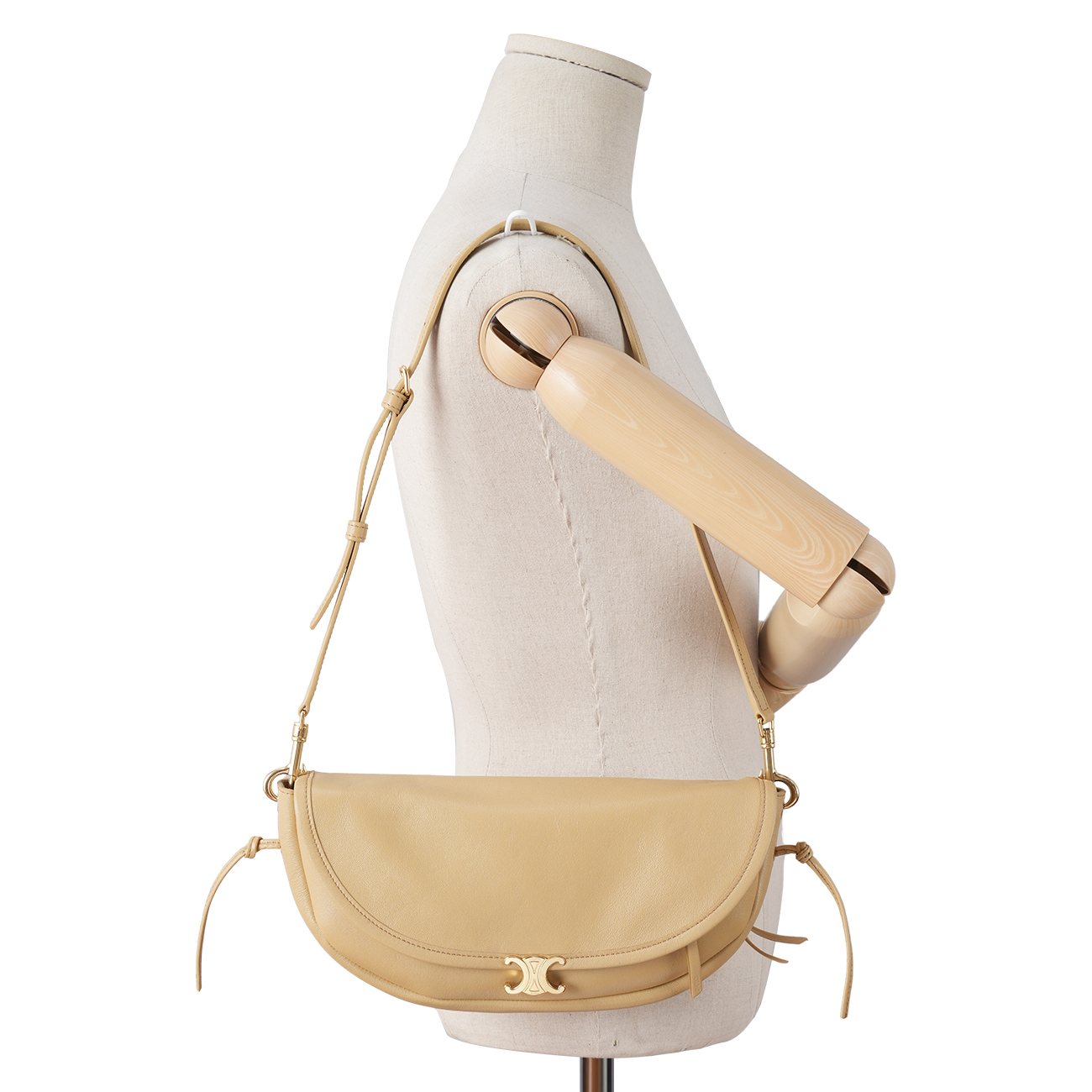 CELINE(USED)셀린느 트리옹프 리틀 하프문
