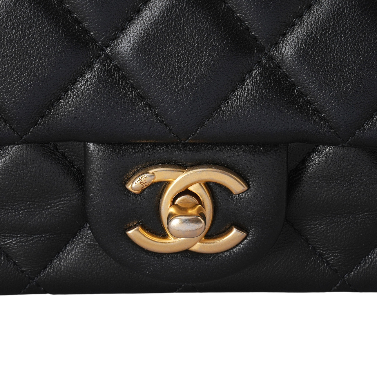 CHANEL(USED)샤넬 시즌 체인 플랩백