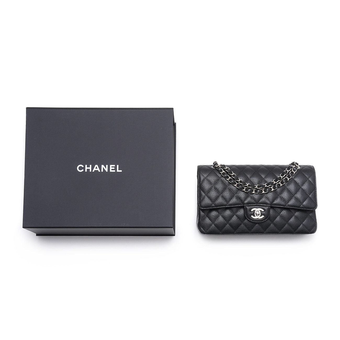 CHANEL(USED)샤넬 캐비어 클래식 미듐 플랩백