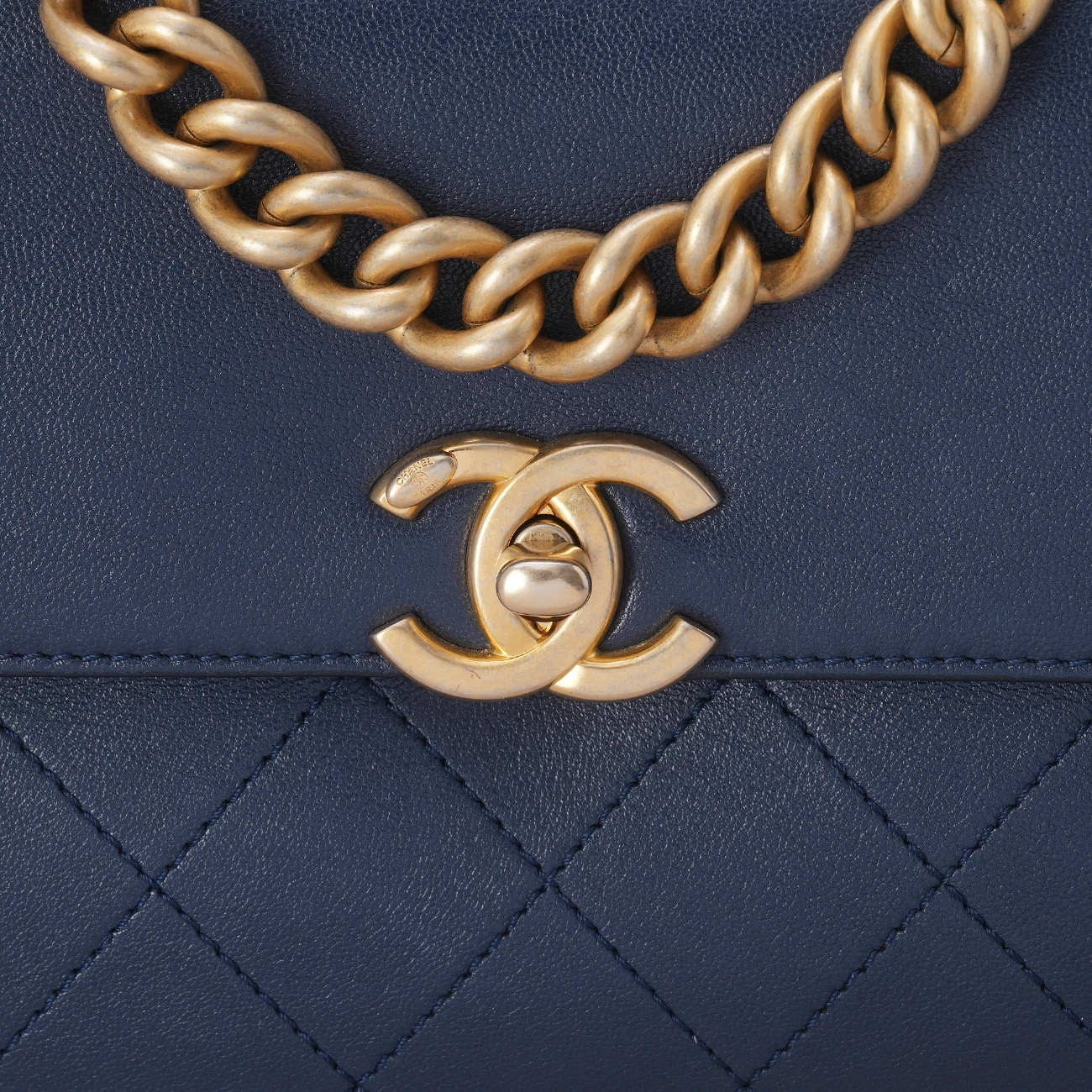 CHANEL(USED)샤넬 시즌 CC로고 체인 숄더백