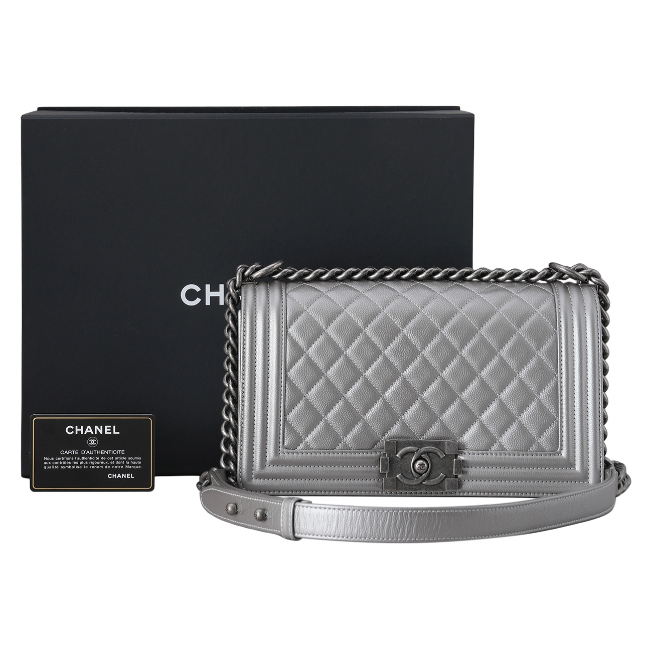 CHANEL(USED)샤넬 캐비어 보이샤넬 미듐 플랩백