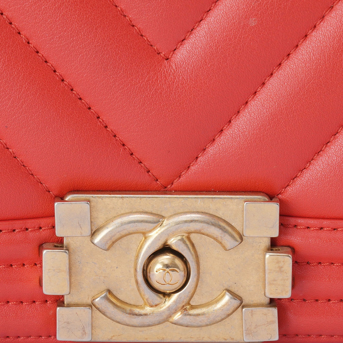 CHANEL(USED)샤넬 쉐브론 보이샤넬 스몰 플랩백