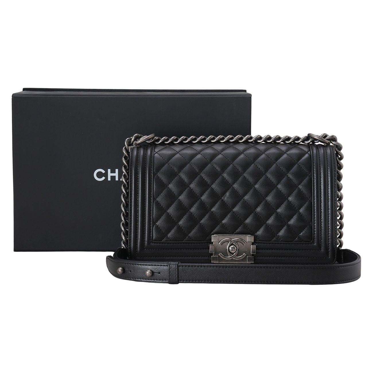 CHANEL(USED)샤넬 캐비어 보이샤넬 미듐 플랩백