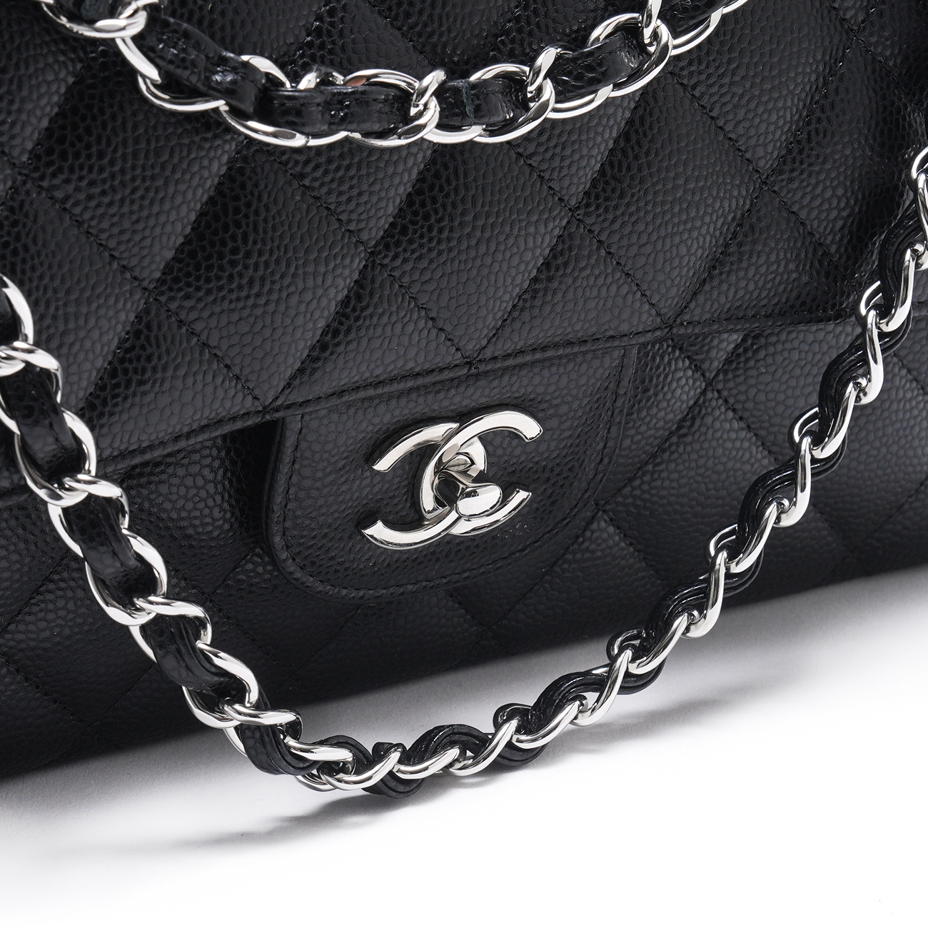CHANEL(USED)샤넬 캐비어 클래식 라지 플랩백