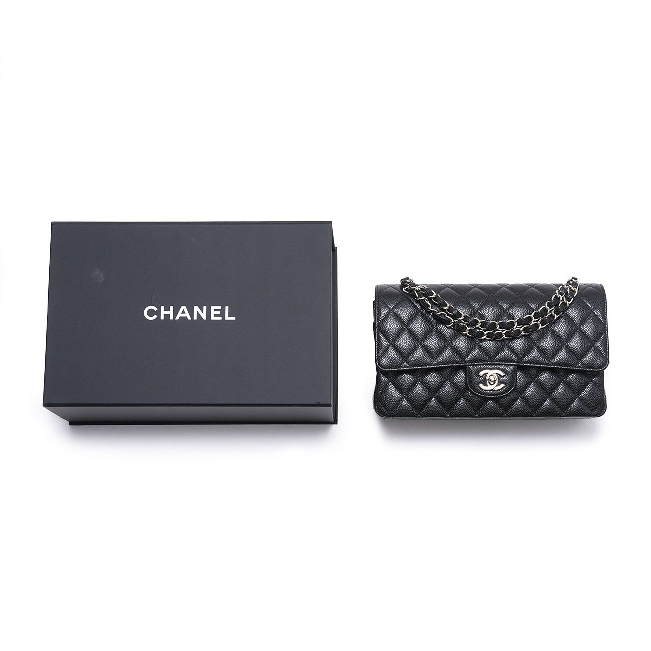 CHANEL(USED)샤넬 캐비어 클래식 미듐 플랩백