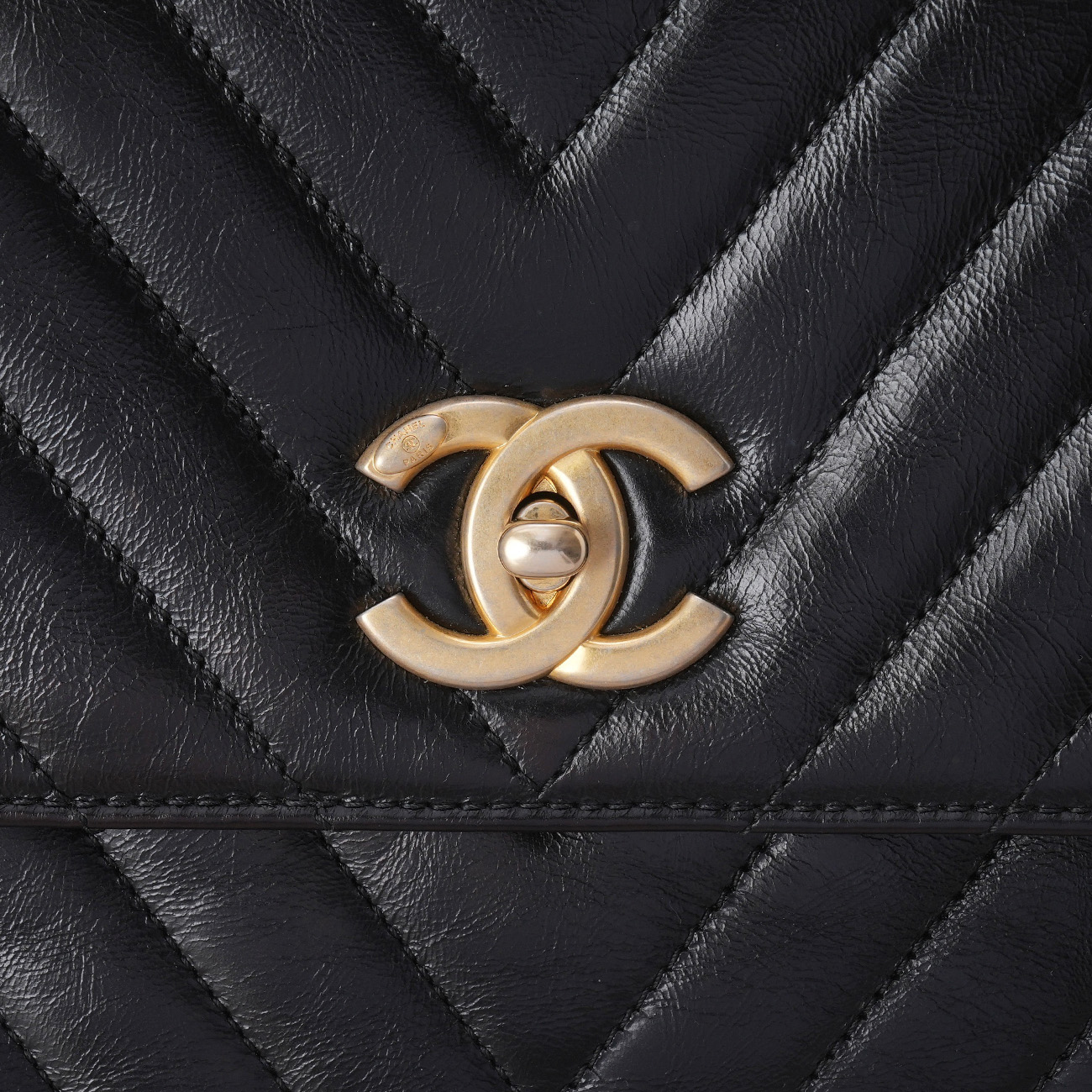 CHANEL(USED)샤넬 쉐브론 코코핸들 라지