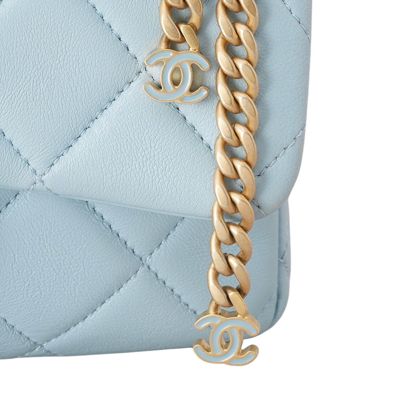 CHANEL(USED)샤넬 시즌 클래식 뉴미니 크로스백