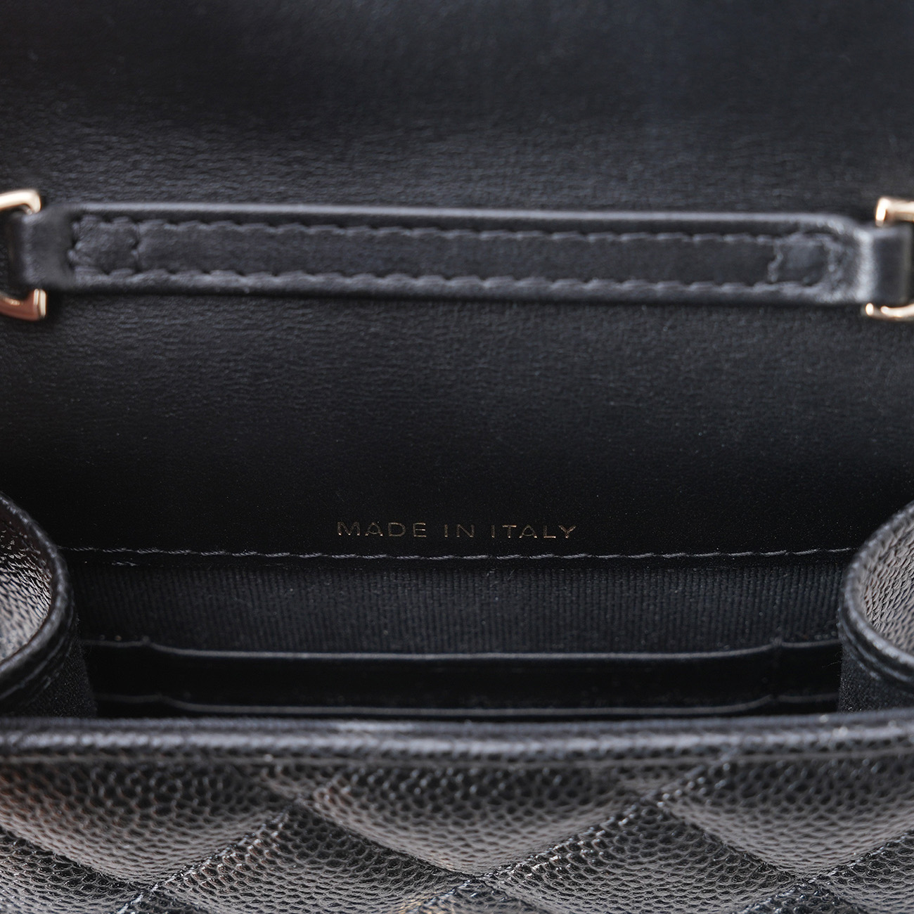 CHANEL(USED)샤넬 AP3307 캐비어 폰홀더
