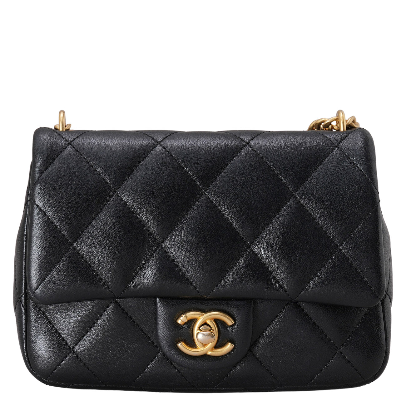 CHANEL(USED)샤넬 뉴미니 하트볼 크로스백