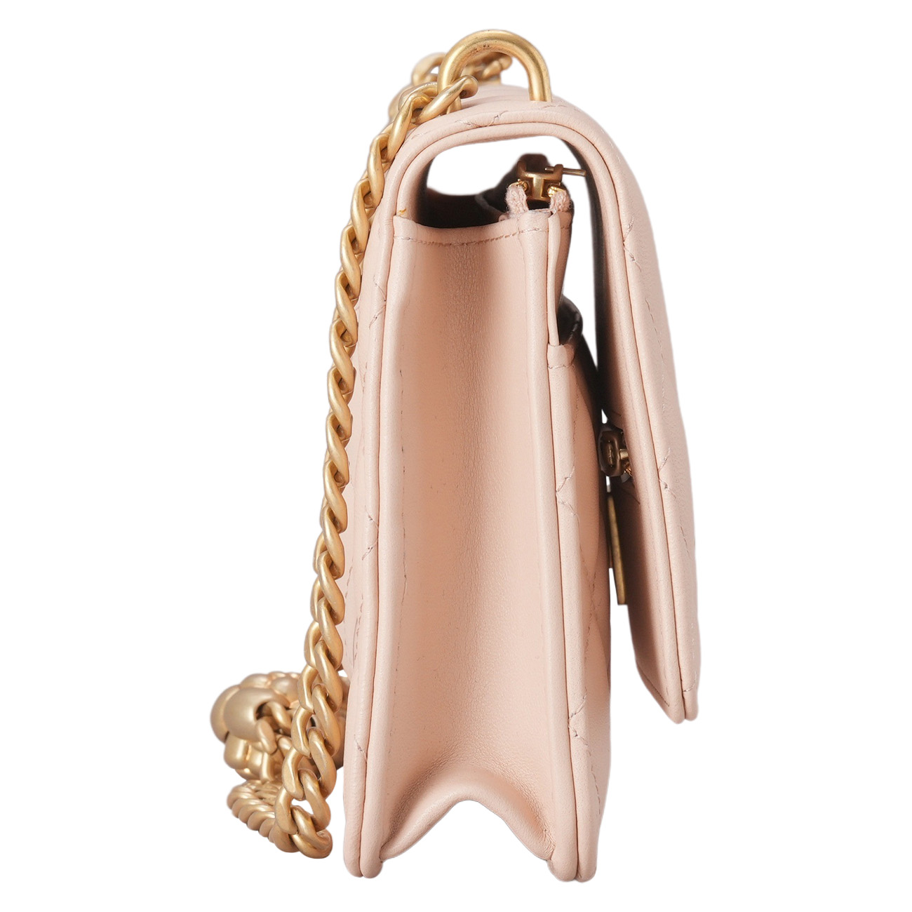 CHANEL(USED)샤넬 AP3297 램스킨 턴락 WOC 까멜리아볼