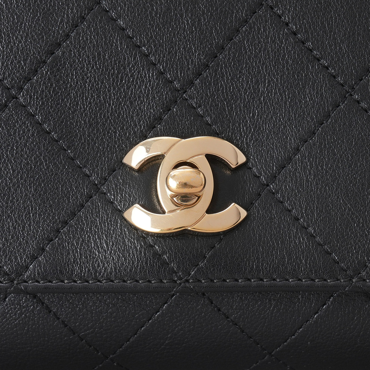 CHANEL(USED)샤넬 시즌 미니 탑핸들 체인백