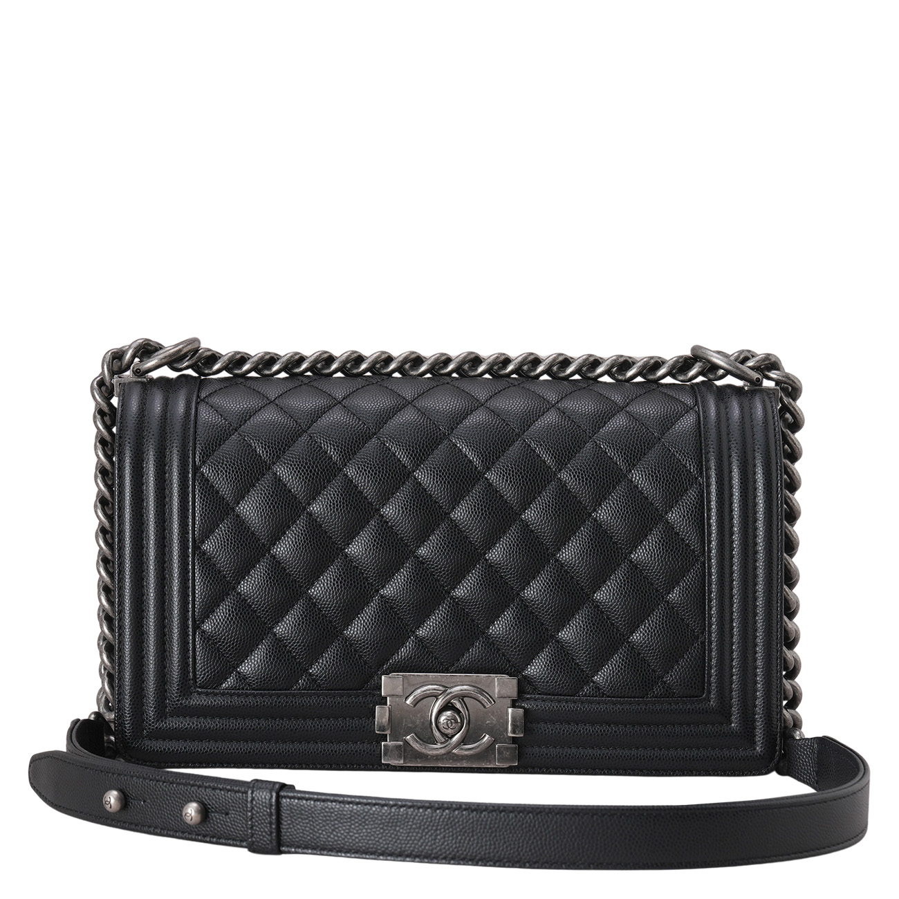 CHANEL(USED)샤넬 A67086 캐비어 보이샤넬 미듐