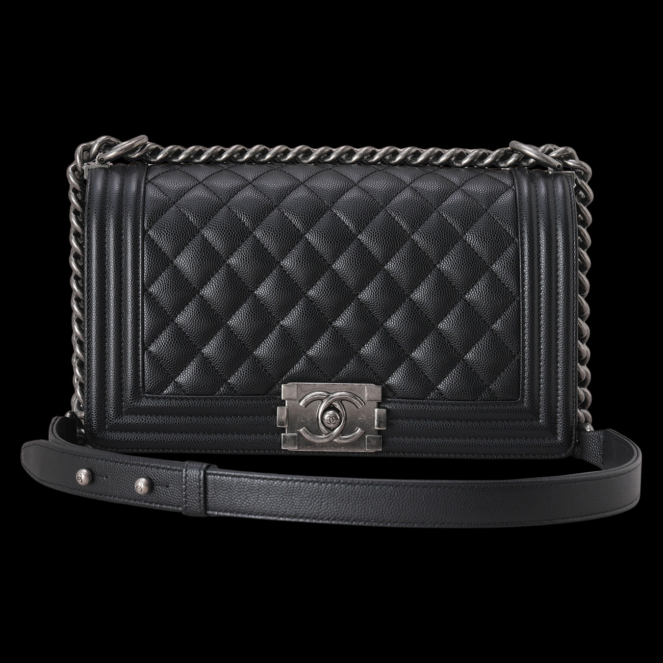 CHANEL(USED)샤넬 A67086 캐비어 보이샤넬 미듐