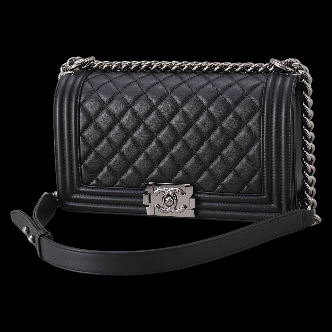 CHANEL(USED)샤넬 보이샤넬 미듐 플랩백