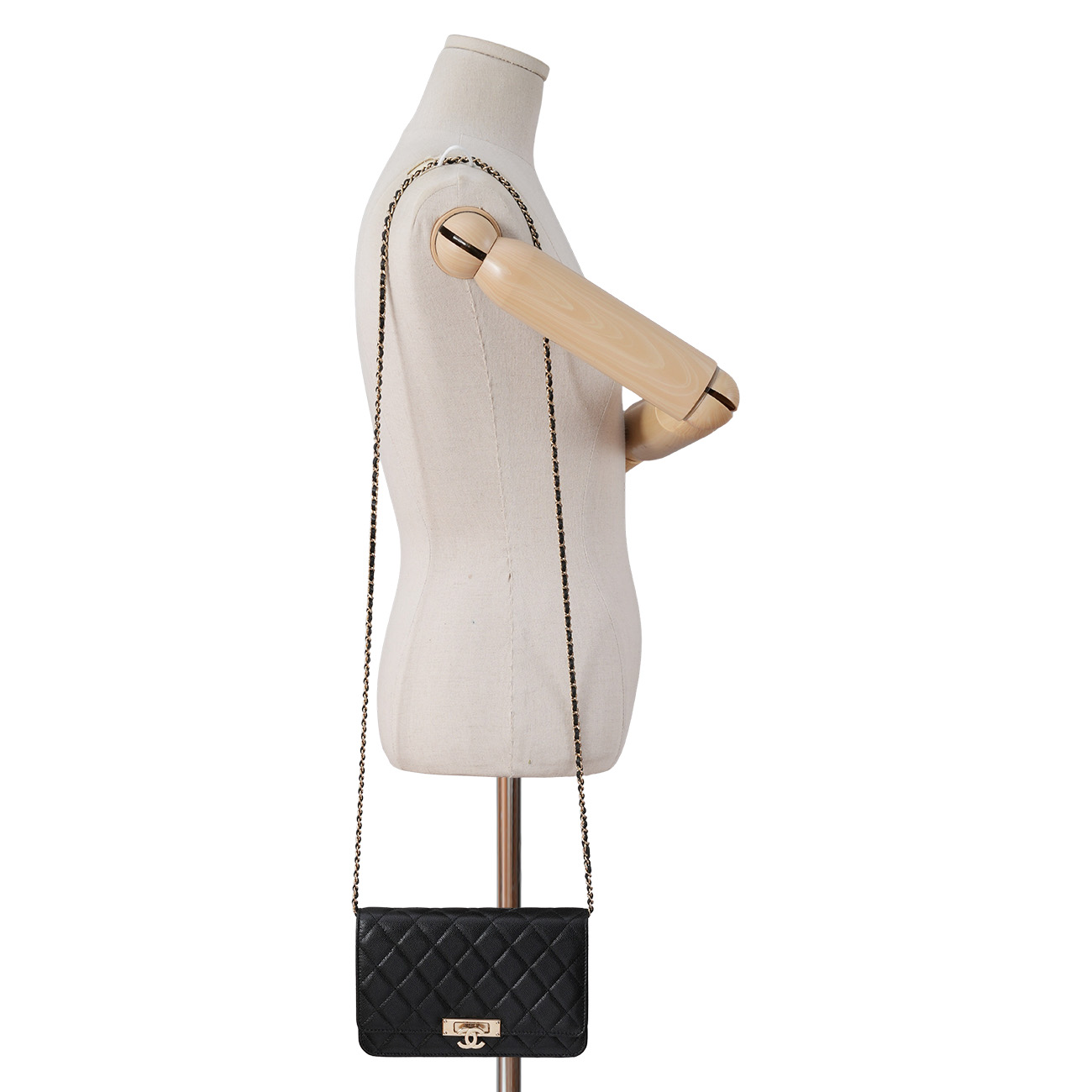 CHANEL(USED)샤넬 시즌 캐비어 WOC