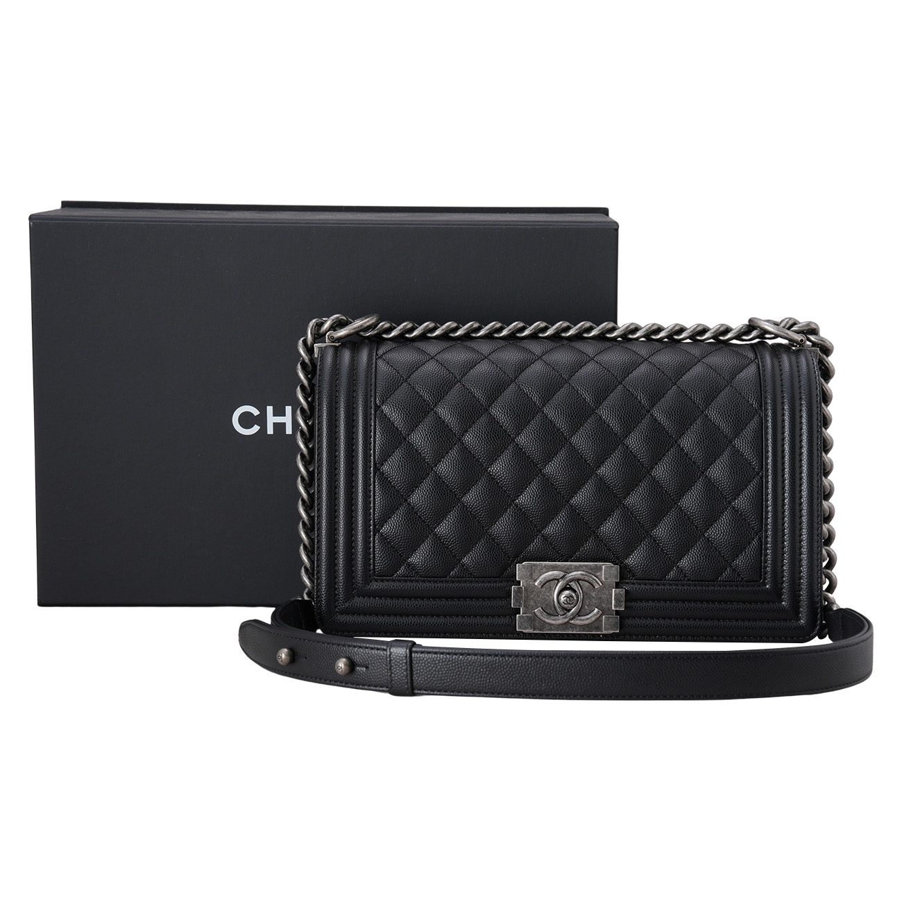 CHANEL(USED)샤넬 캐비어 보이샤넬 미듐 플랩백
