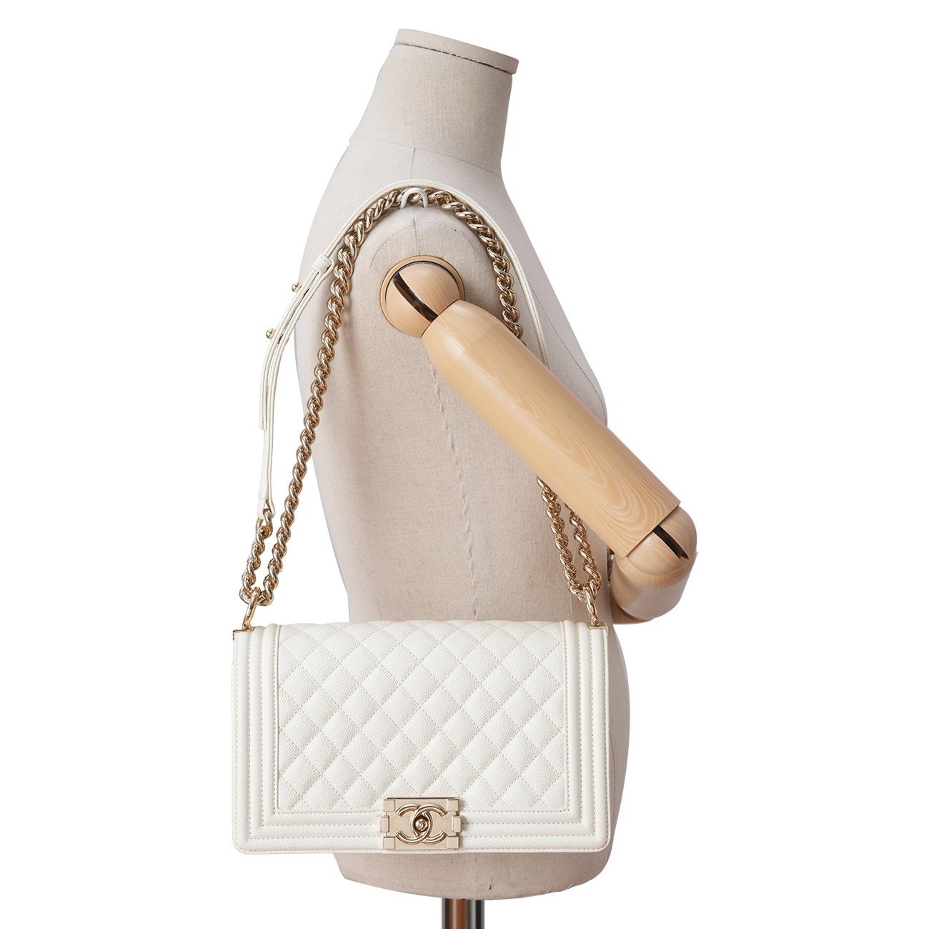 CHANEL(USED)샤넬 캐비어 보이샤넬 미듐