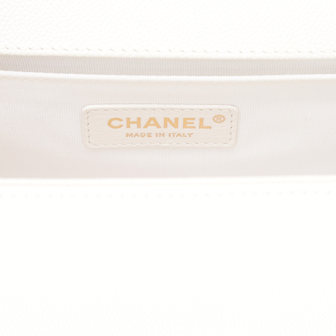 CHANEL(USED)샤넬 캐비어 보이샤넬 미듐