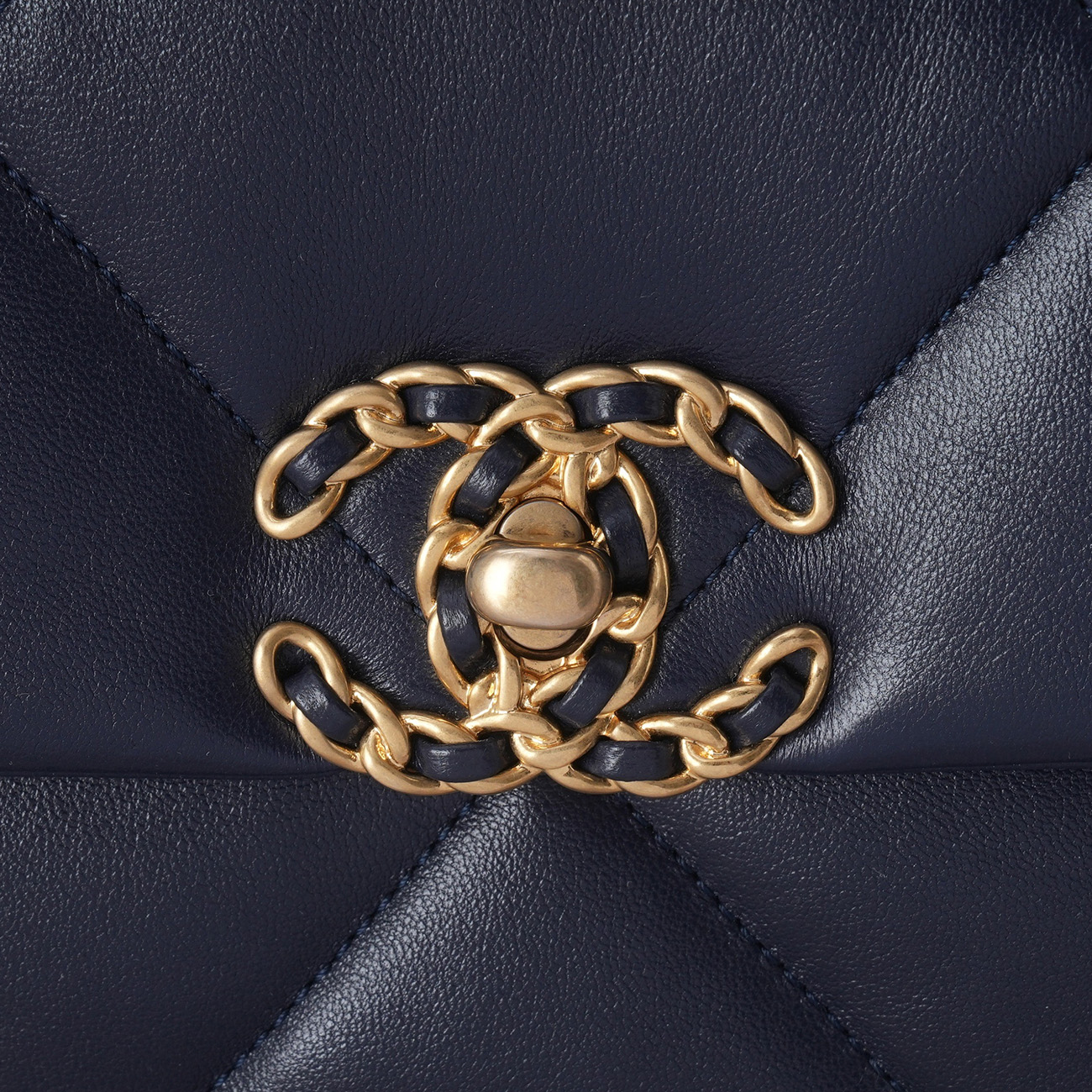 CHANEL(USED)샤넬 19백 스몰