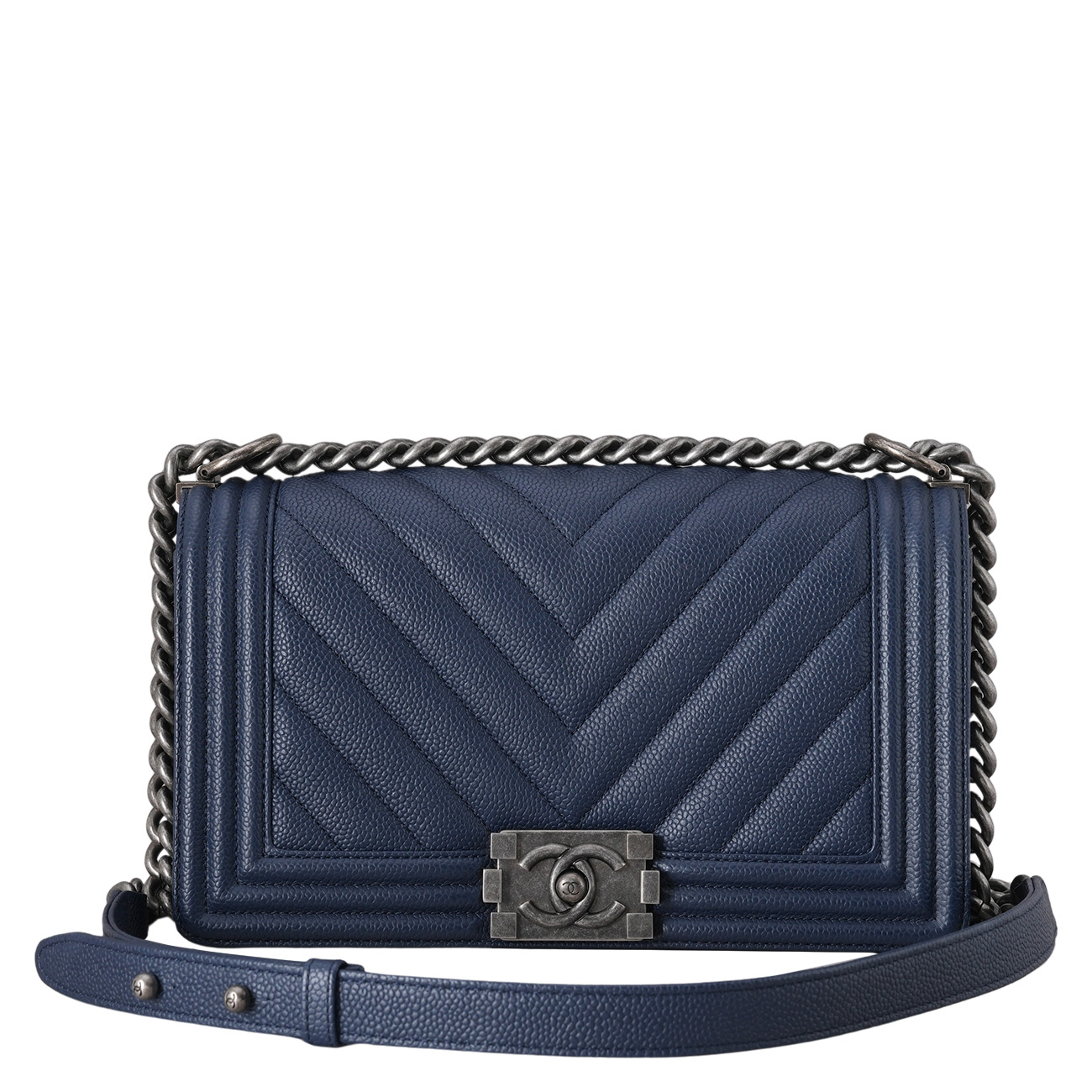 CHANEL(USED)샤넬 캐비어 쉐브론 보이샤넬 미듐 플랩백