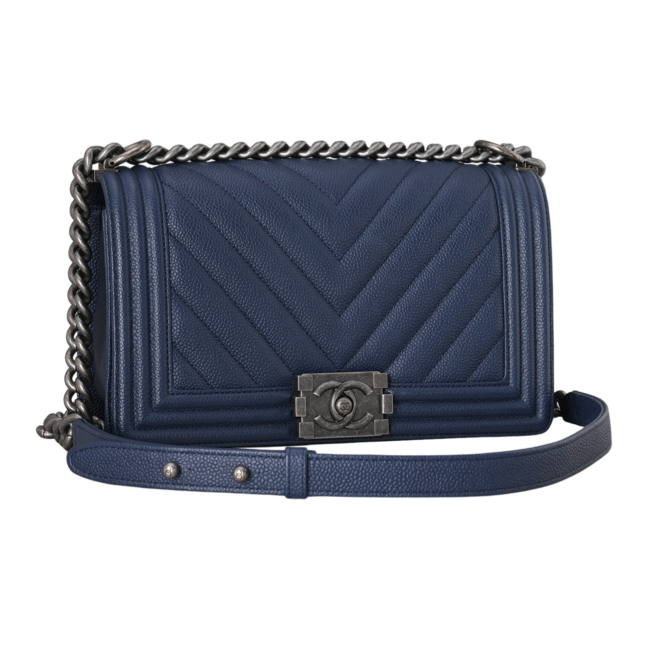 CHANEL(USED)샤넬 캐비어 쉐브론 보이샤넬 미듐 플랩백