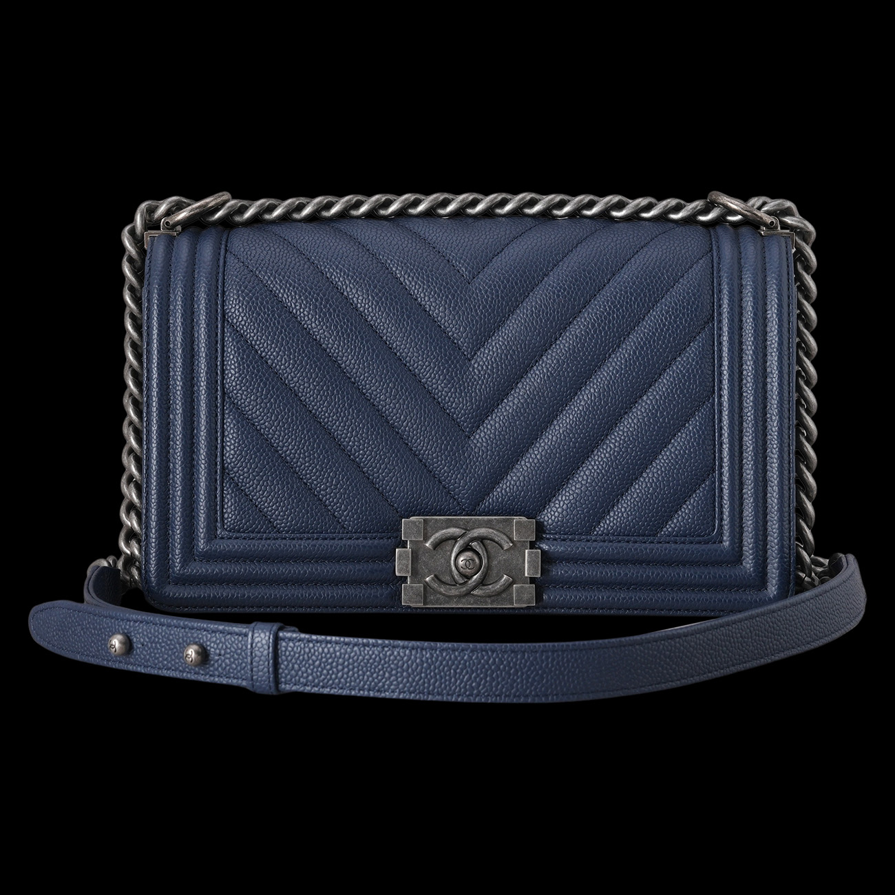 CHANEL(USED)샤넬 캐비어 쉐브론 보이샤넬 미듐 플랩백