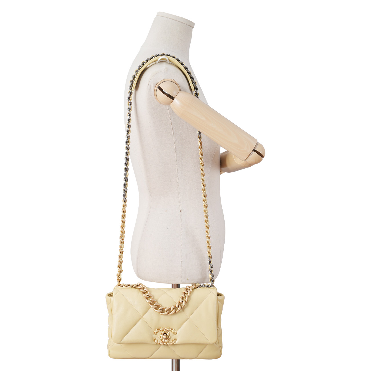 CHANEL(USED)샤넬 19백 미듐