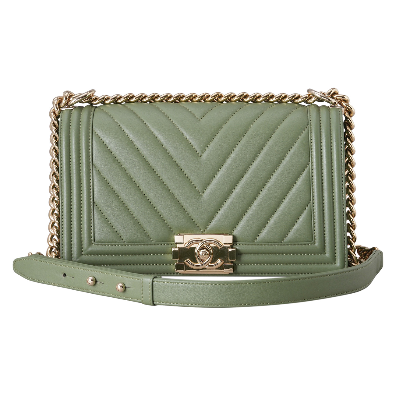 CHANEL(USED)샤넬 보이샤넬 쉐브론 미듐