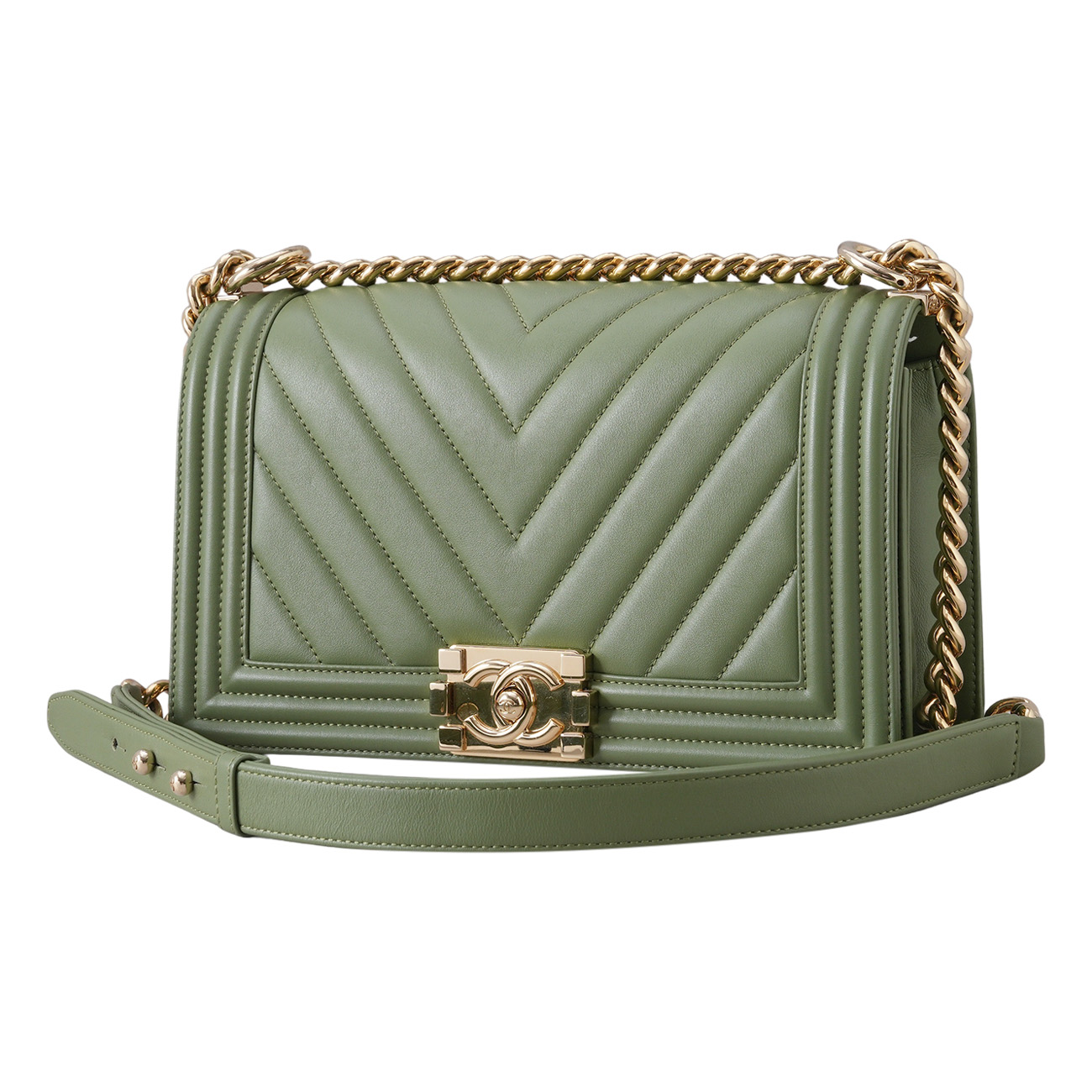 CHANEL(USED)샤넬 보이샤넬 쉐브론 미듐