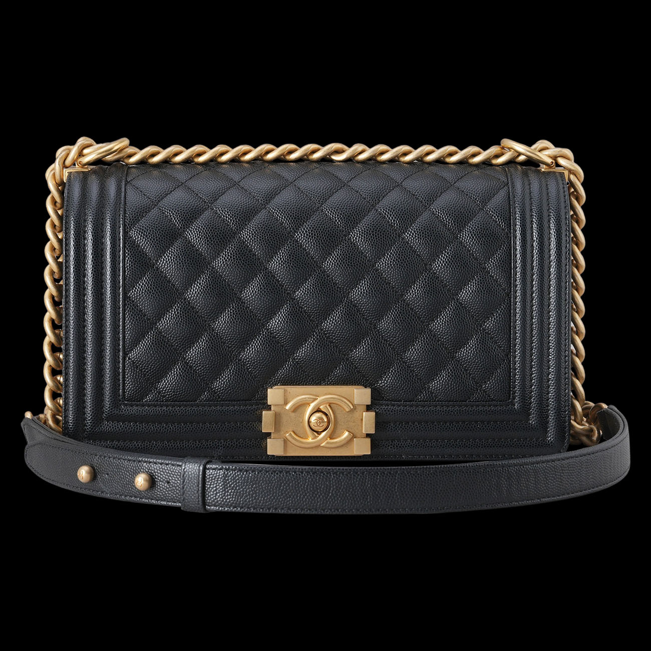CHANEL(USED)샤넬 캐비어 보이샤넬 미듐 플랩백