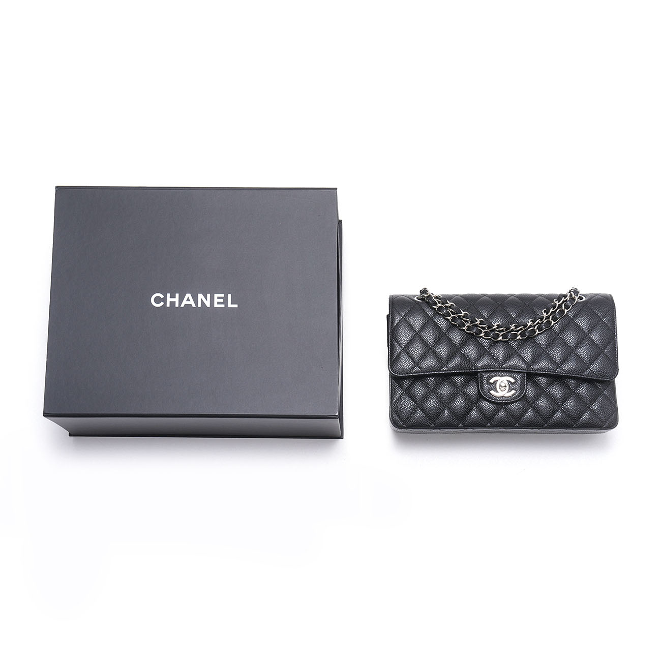 CHANEL(USED)샤넬 캐비어 클래식 미듐 플랩백