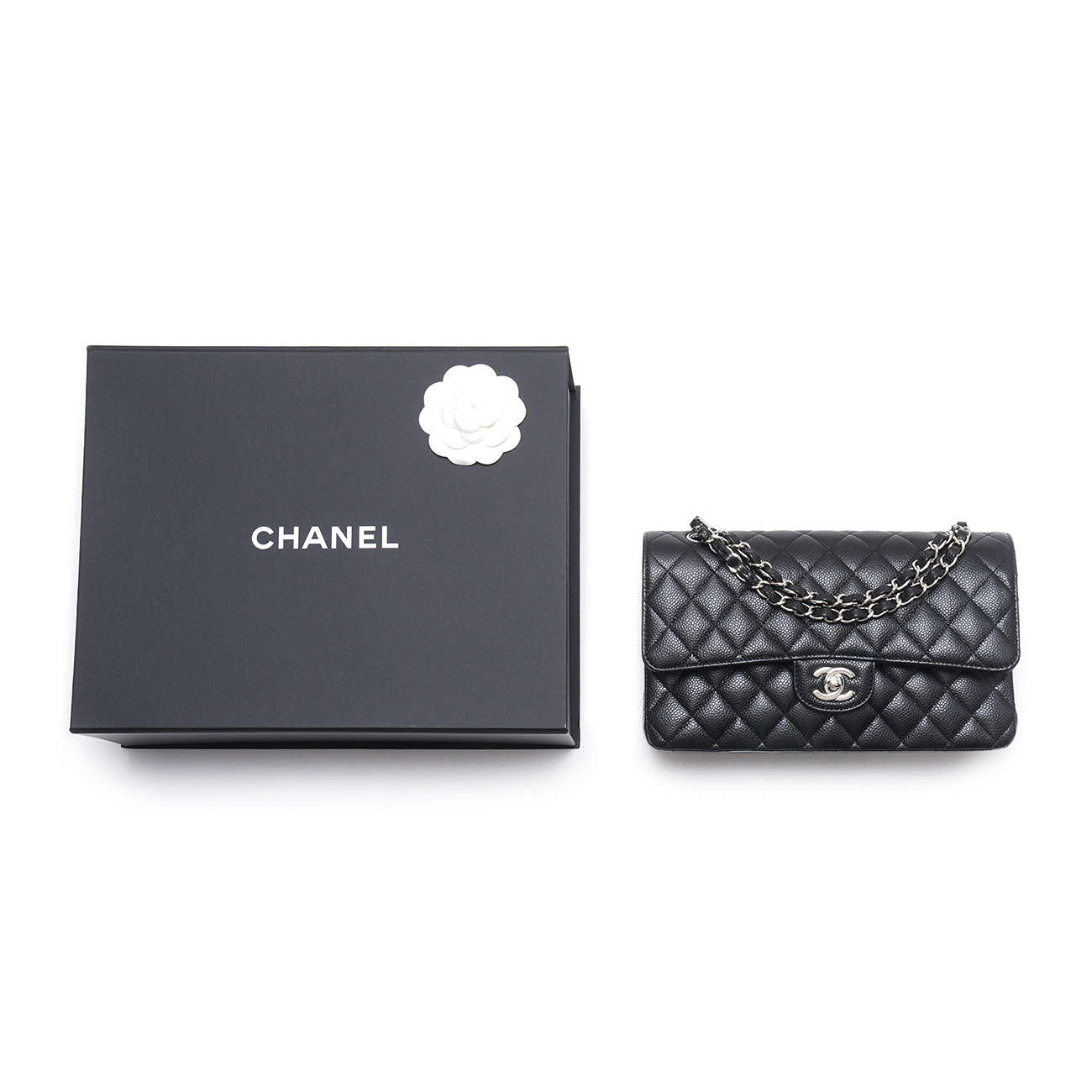 CHANEL(USED)샤넬 캐비어 클래식 미듐 플랩백
