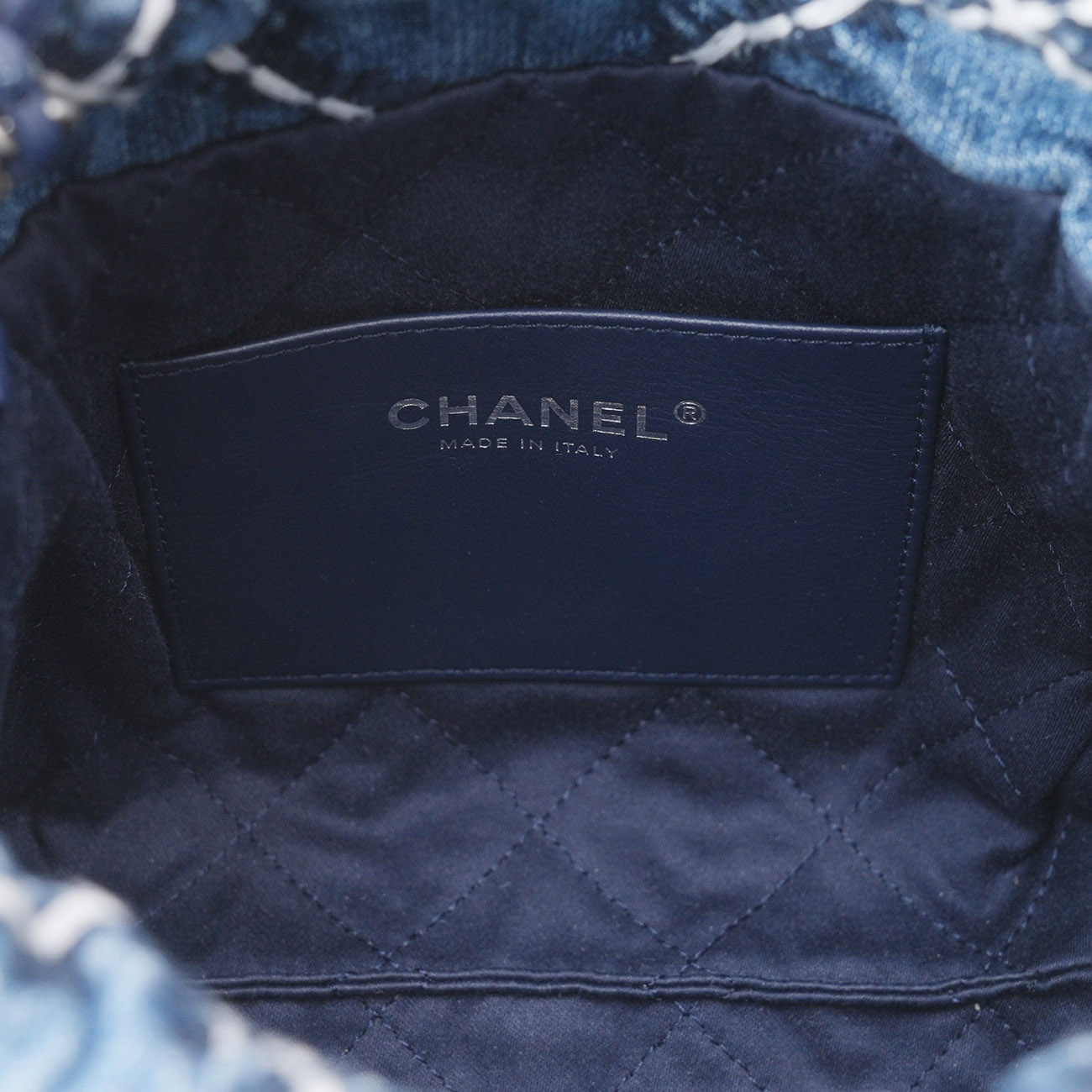 CHANEL(USED)샤넬 시즌 22백 미니 데님