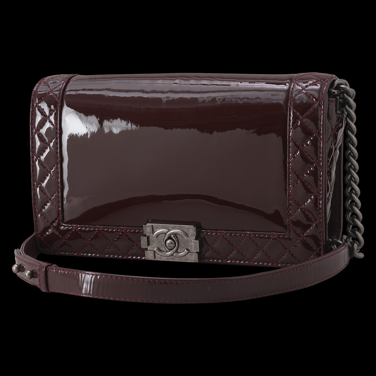 CHANEL(USED)샤넬 시즌 페이던트 보이샤넬 뉴미듐 체인 숄더백