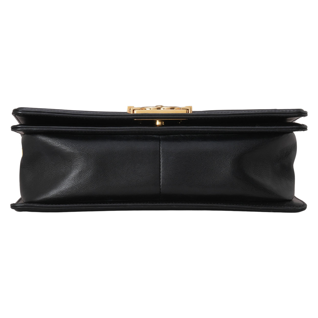 CHANEL(USED)샤넬 쉐브론 보이샤넬 미듐 플랩백