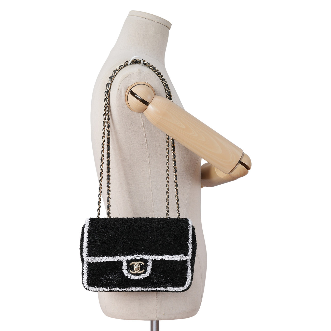 CHANEL(USED)샤넬 AS4561 시즌 스팽글 체인 플랩백