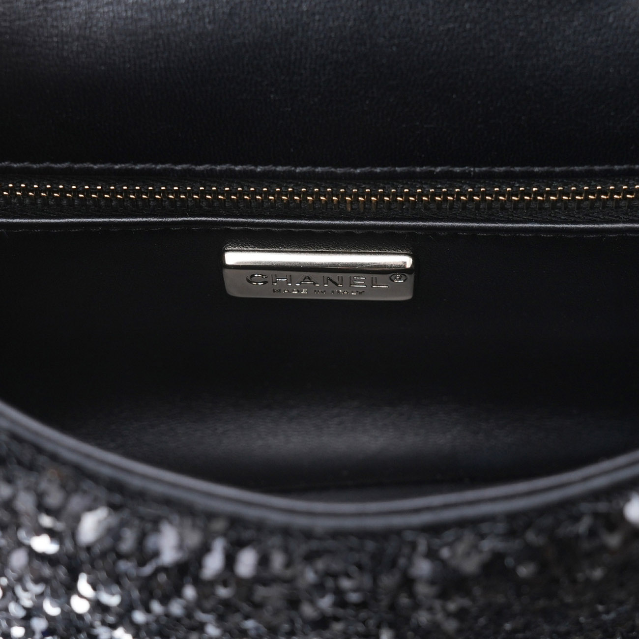 CHANEL(USED)샤넬 AS4561 시즌 스팽글 체인 플랩백